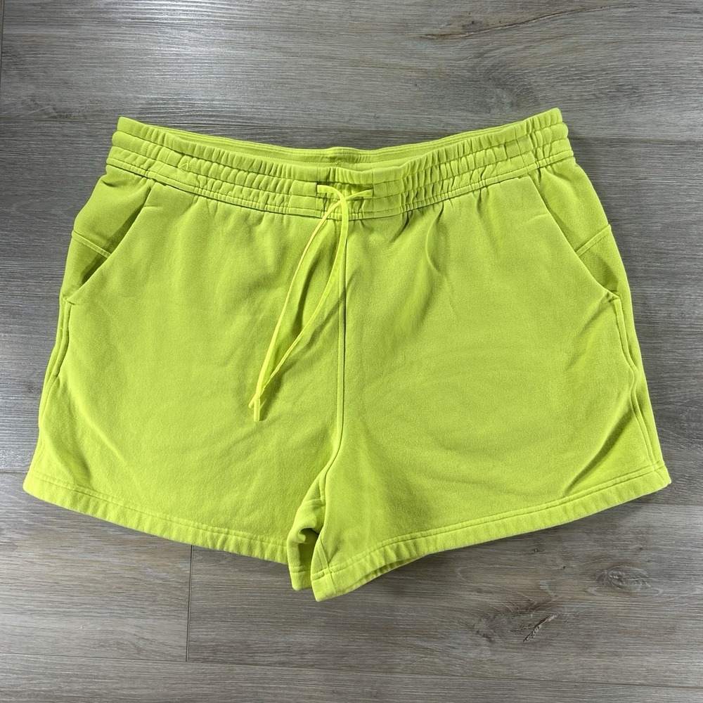 Lululemon‎ Size 14 Shorts Loungeful High-Rise 4" Fleece Neon Yellow Lemon